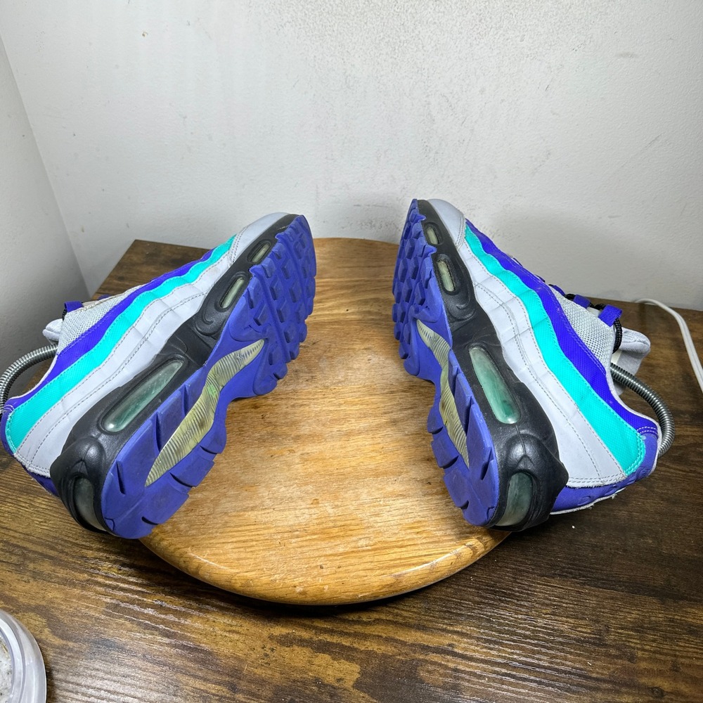 Nike Air Max 95 Mens Size 8 Gray Purple Teal Running Shoes AT2865-001 - Picture 6 of 10